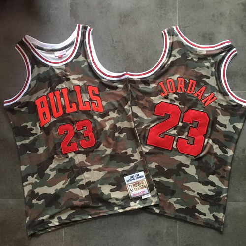 Personalized Bulls 23 Michael Jordan Camo 1997-98 Hardwood Classics Jersey