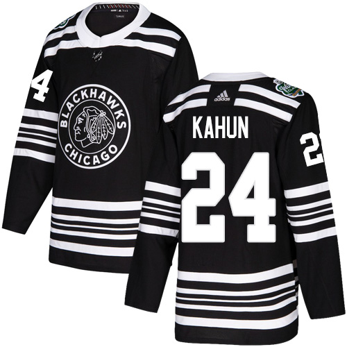 Personalized Blackhawks #24 Dominik Kahun Black Authentic 2019 Winter Classic Stitched Hockey Jersey