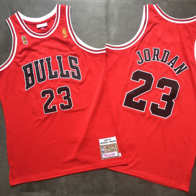 Personalized Bulls 23 Michael Jordan Red 1996-97 Hardwood Classics Mesh Jersey