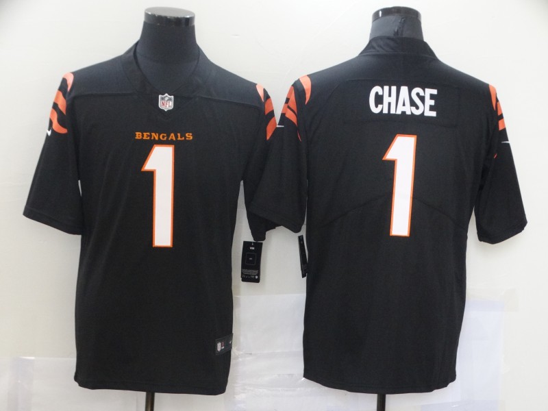 Personalized Bengals 1 Ja’Marr Chase Black 2021 NFL Draft Untouchable Limited Jersey