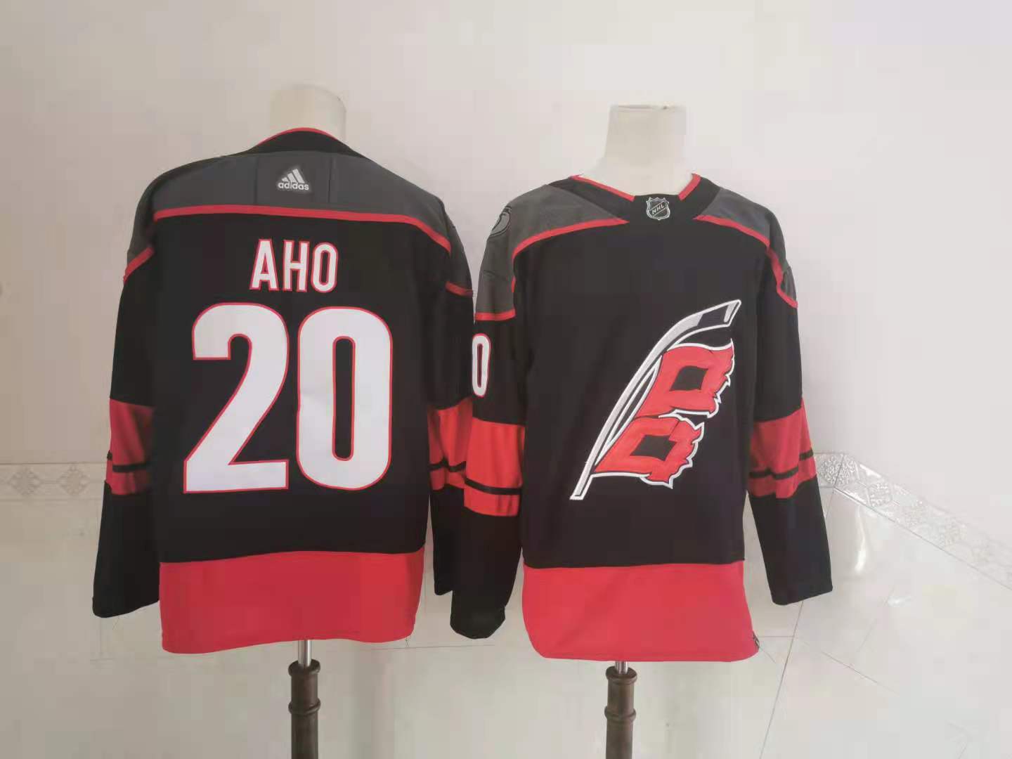 Personalized Hurricanes 20 Sebastian Aho Black 2020-21 Reverse Retro Jersey