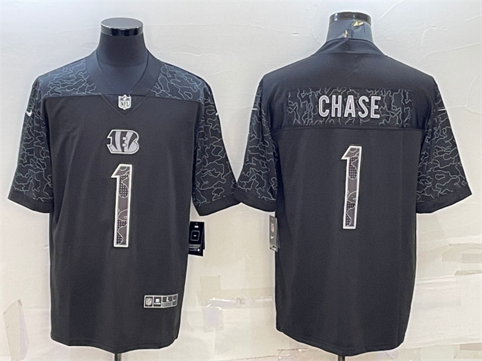 Personalized Men’s Cincinnati Bengals #1 Ja’Marr Chase Black Reflective Limited Stitched Football Jersey
