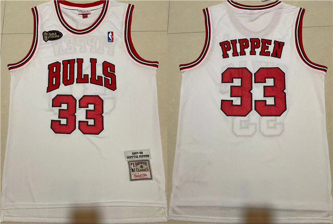 Personalized Men’s Chicago Bulls #33 Scottie Pippen White 1997-98 Throwback Stitched Jersey