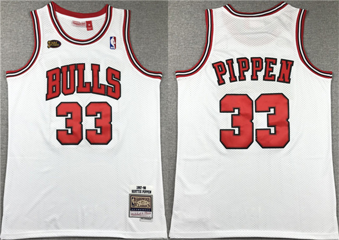 Personalized Men’s Chicago Bulls #33 Scottie Pippen White 1997-98 Stitched Basketball Jersey