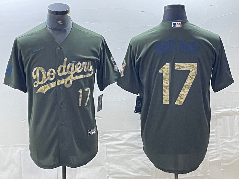 Personalized Men’s Los Angeles Dodgers #17 Shohei Ohtani Number Green Salute To Service Stitched Cool Base Jersey