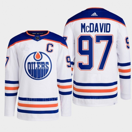 Personalized Men’s Edmonton Oilers #97 Connor McDavid White 2024-25 Away Stitched Hockey Jersey