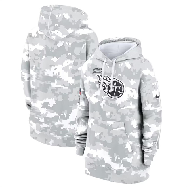 Personalized Women’s Tennessee Titans 2024 Arctic Camo Salute To Service Club Fleece Pullover Hoodie(Run Small)
