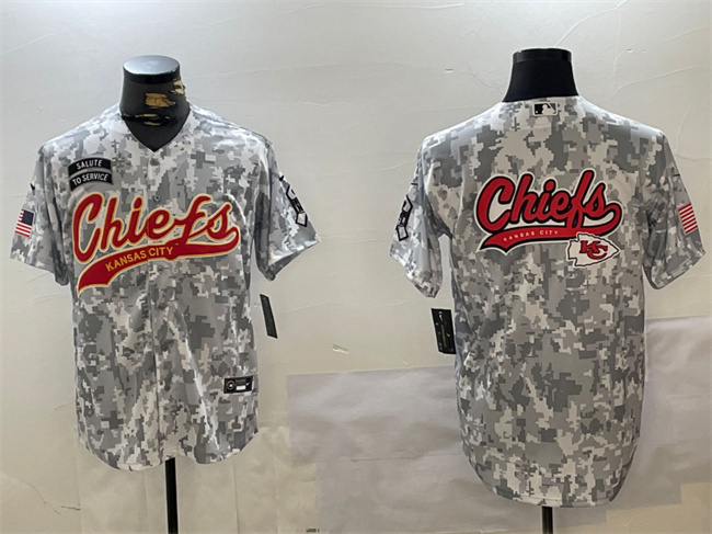 Personalized Men’s Kansas City Chiefs Team Big Logo 2024 Arctic Camo Salute To Service Stitched Baseball Jerseys