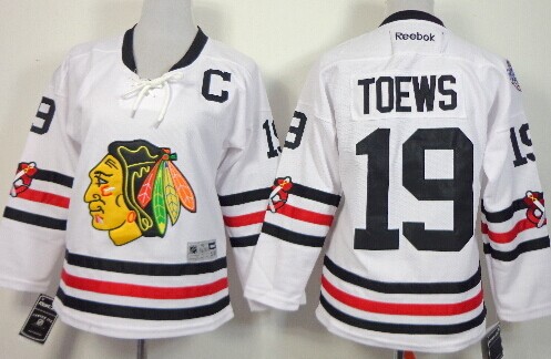 Personalized Women’s Chicago Blackhawks #19 Jonathan Toews 2015 Winter Classic White Jersey