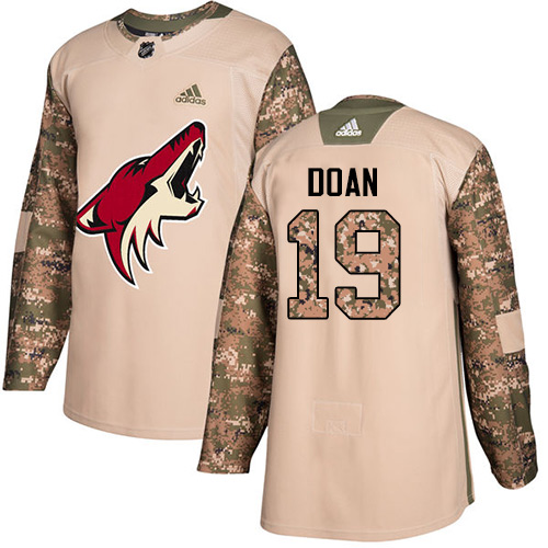 Personalized Youth Arizona Coyotes #19 Shane Doan Camo Authentic 2017 Veterans Day Stitched NHL Jersey